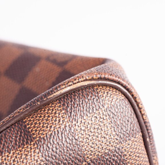 Authentic LOUIS VUITTON Damier Ebene Canvas Speedy 30 Bandouliere Handbag - Picture 10 of 12